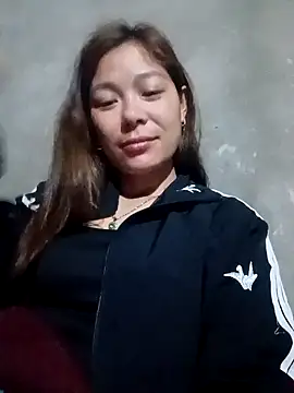 Lyla_john 在線直播表演