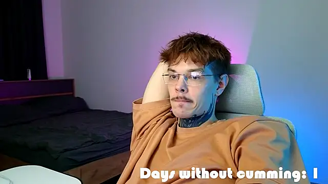 DENIS_HERE: онлайн-секс-чат