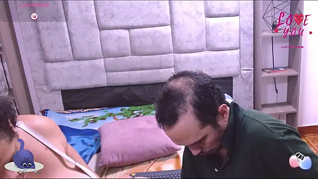 Živý XXX chat Candy_and_Jh0n