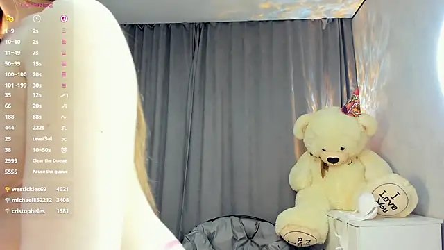 BelleDream webcam show