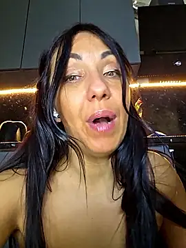 XXX chat uživo modela LeticiaWoods