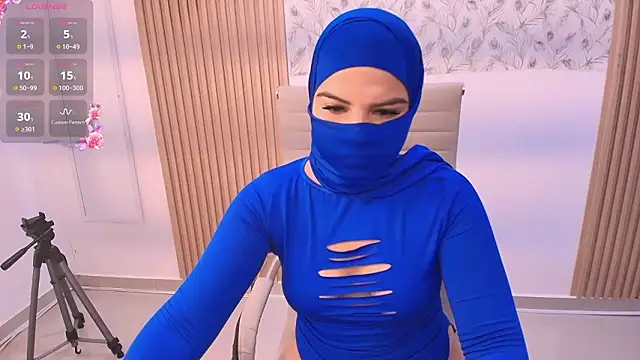 ZainaNour Live XXX-Chat