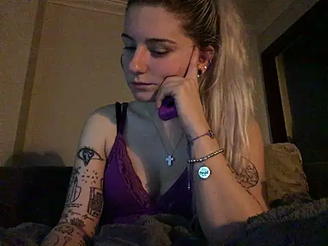 Chat +18 de xxamyleighxx ao vivo