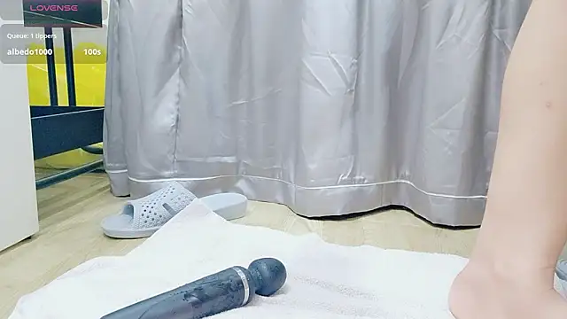 دردشة ILove_Buzzes الجنسية المباشرة