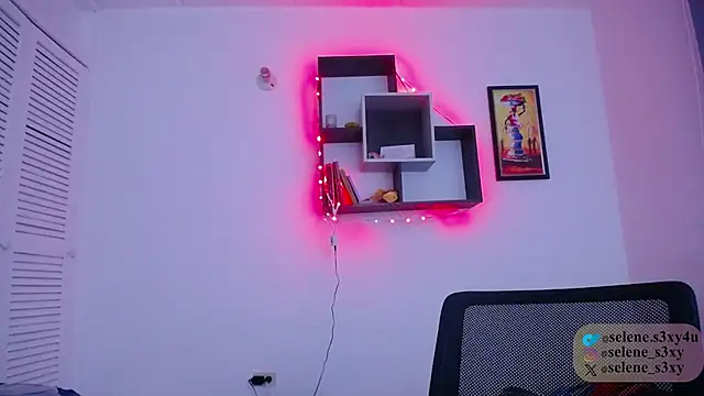 selene_cutie Chat XXX live