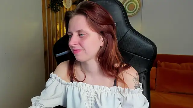 Chat +18 de FreyaVey ao vivo