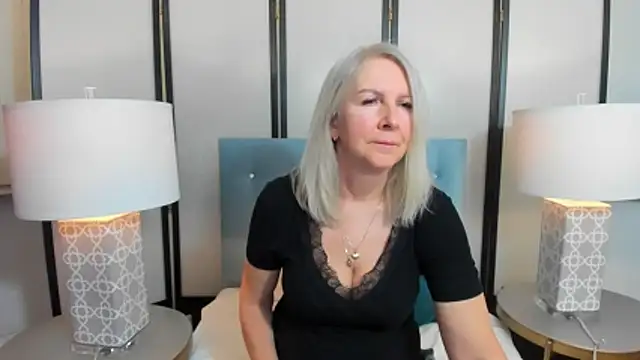 EricaTop's Live XXX Chat