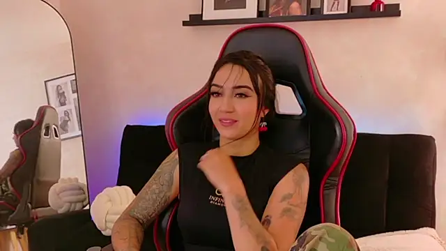 EmmyEvans1 – Live XXX-chat