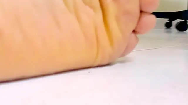 Chatroom XXX en direct de Nayla_Garner