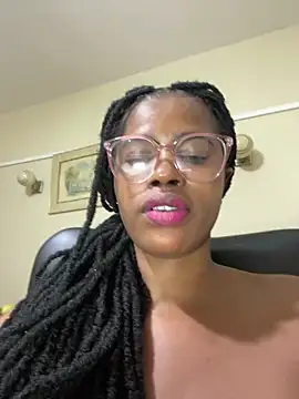 sexy_boobs97 élő XXX-chatje