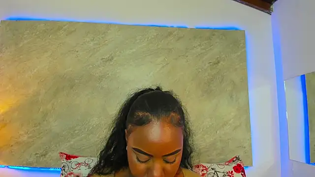 XXX chat uživo modela laia_fisher_