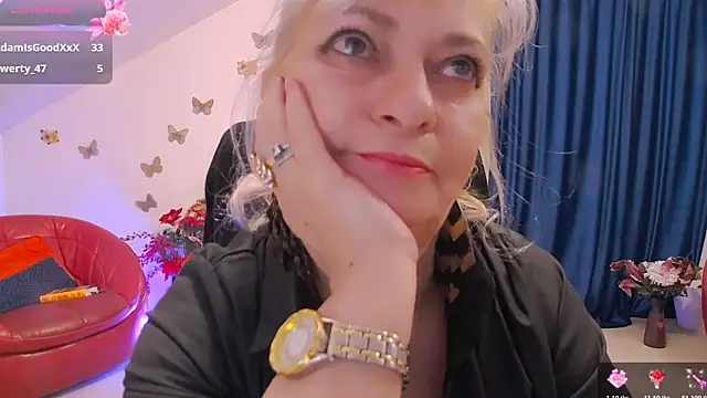 HypnotikCate's Live XXX Chat