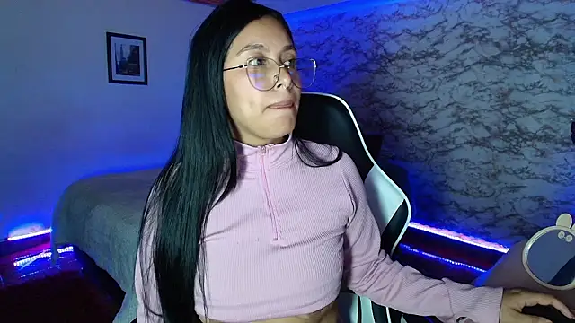 Czat XXX na żywo – Camila_IRoose