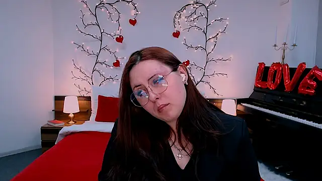 Hennessy_bunny: онлайн-секс-чат