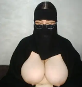 Sexy__Arab live XXX chat
