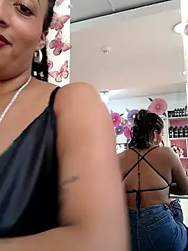 Churitos69 라이브 XXX 채팅