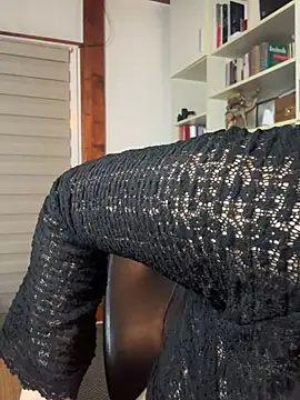 Chat XXX ao vivo de MiriamDelyn