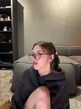 Chat +18 de Bastet ao vivo