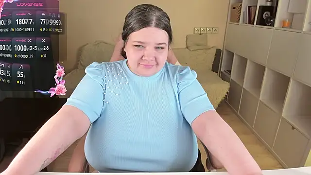 PlumPie Chat XXX in diretta