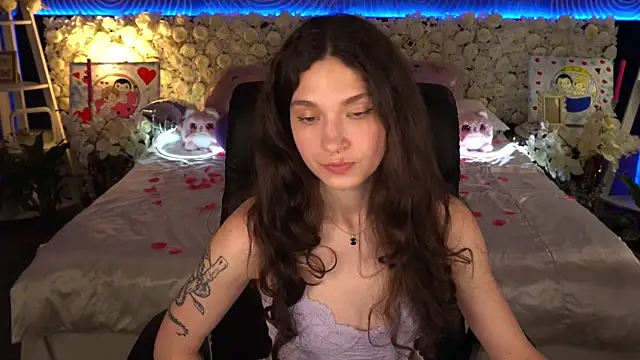 BabyFlowerr: απευθείας συνομιλία ΧΧΧ