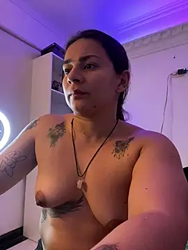 Amarantha_666's Live XXX Chat