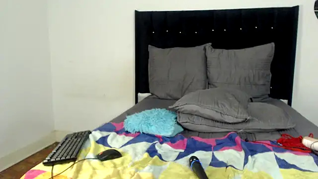 MissLola026 Pertunjukan Webcam