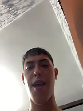 Iamcami_ – Kamerová šou