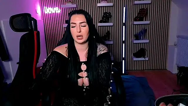 Mia-Bremer: вебкам-шоу