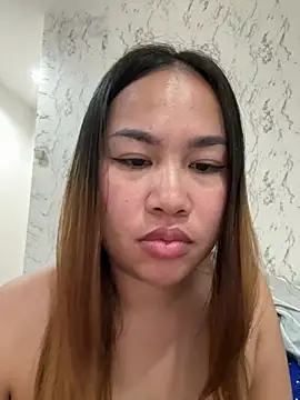 Ponthipのウェブカメラショー