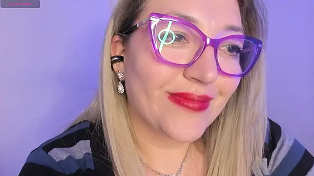 Naty_Mature_ Live XXX-Chat