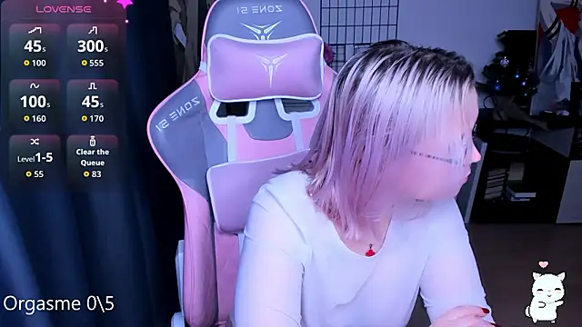 Chat +18 de miray_kuriyama123 ao vivo