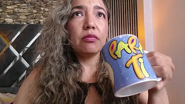 Chat XXX en directo de marie_hss