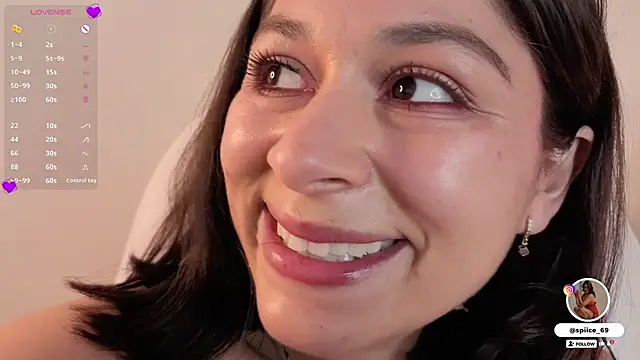 Chat +18 de NatySpiice1 ao vivo