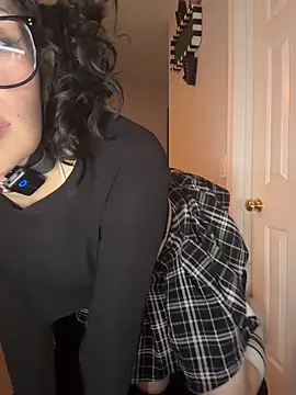 Chat XXX en directo de Gothbabbi