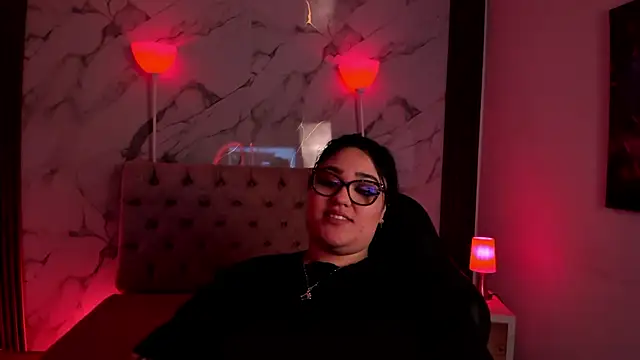 Онлайн чат XXX Camiila_Osorio