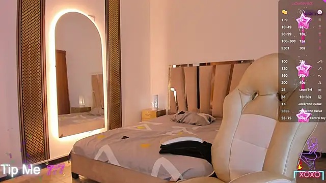 Chat XXX en directo de NoaMalak7