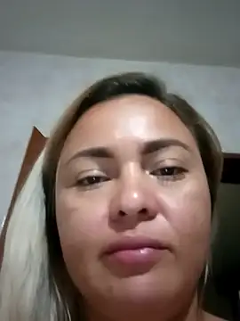 lucy_estrr: вебкам-шоу