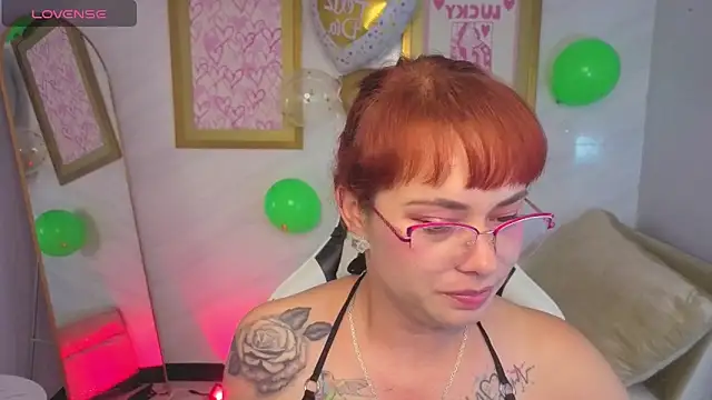 Kimtim_v webcam show