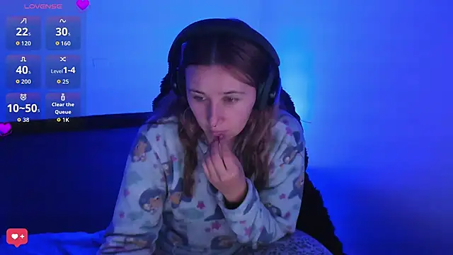 bonnie_moon_'s Live XXX Chat