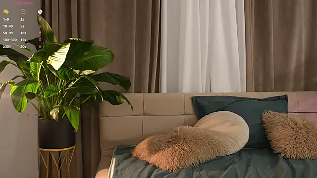 GiKarerra Chat XXX live