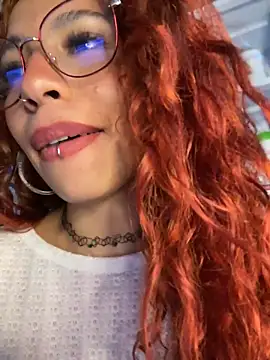 PrettyChloe_'s Webcam Show