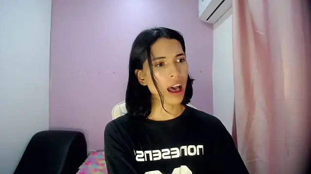 Pokazy przed kamerką – Larry_craft