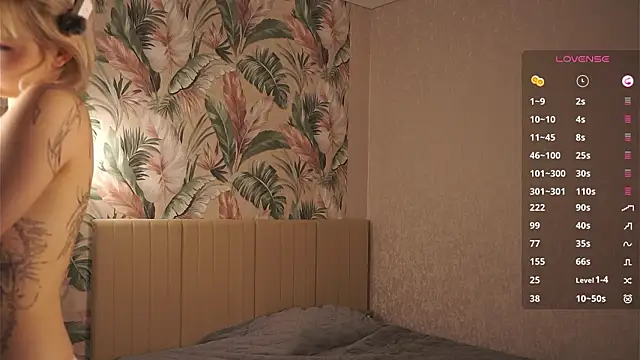 MarjoryHowlingwolfのウェブカメラショー