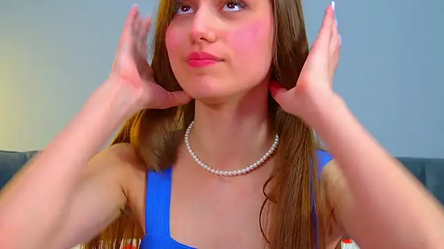 ArianaAllens 现场XXX聊天