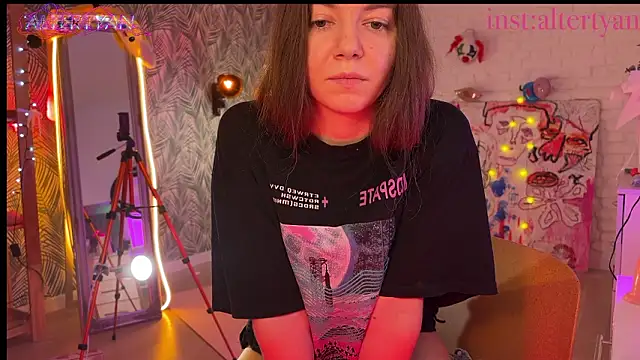 Chatroom XXX en direct de altertyan