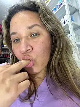 kandalove: απευθείας συνομιλία ΧΧΧ