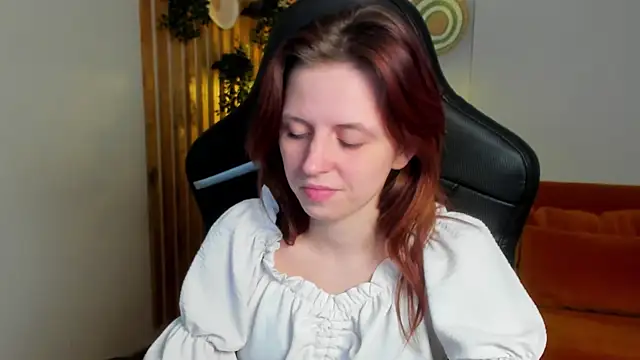XXX chat uživo modela FreyaVey