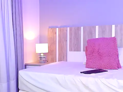 EmilySearss' Live XXX Chat