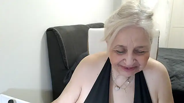 SusiLifeXXX's Live XXX Chat