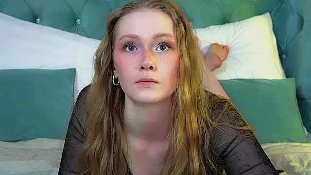 AgataFoxley Show in webcam